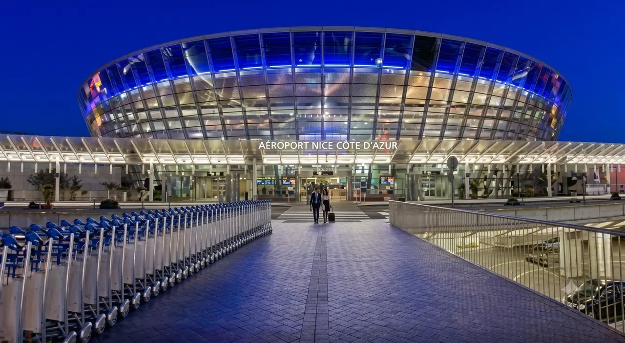 Terminal de l’aéroport Nice Côte d’Azur